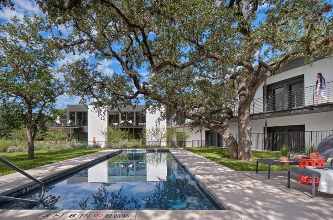 The Ruby Hotel Round Rock Exterior photo